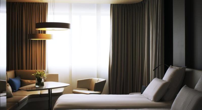 B-Aparthotel Regent Брюссель Экстерьер фото